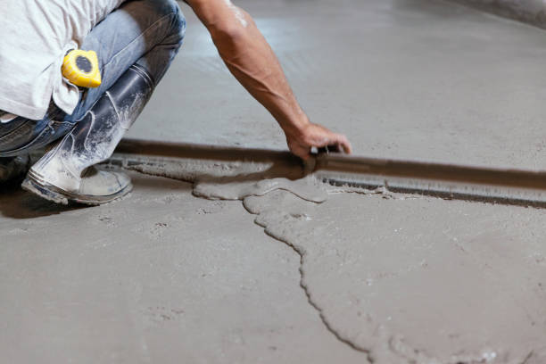 Best Concrete Pool Decks in Astia, OR